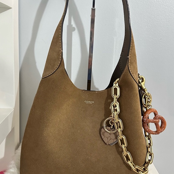 Coach Handbags - ❤️ Coach brooklyn 28